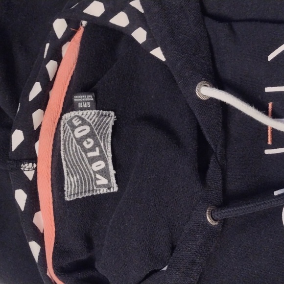 Vintage Volcom Skater Black Hoodie Size Small - Picture 15 of 16